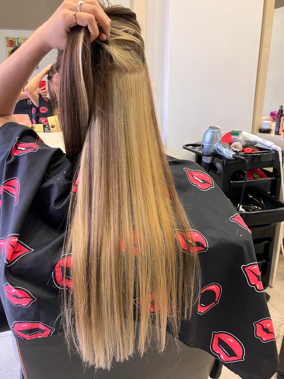 Amitié Peluquería Unisex