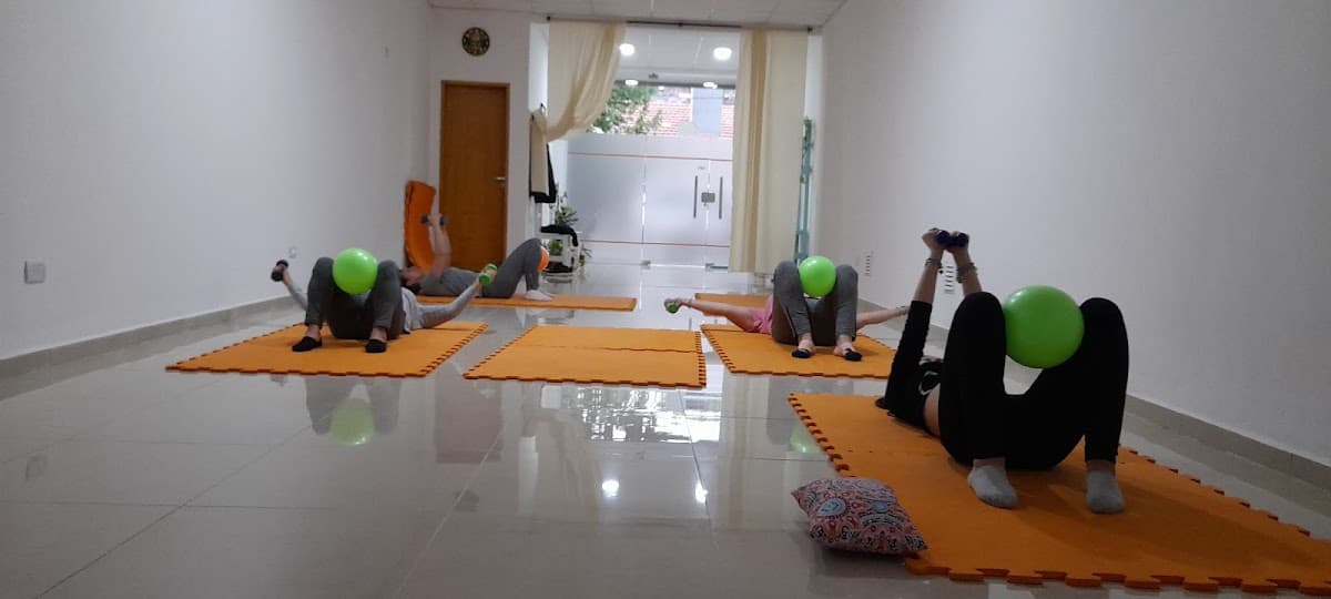 ANANDA (CENTRO DE YOGA)