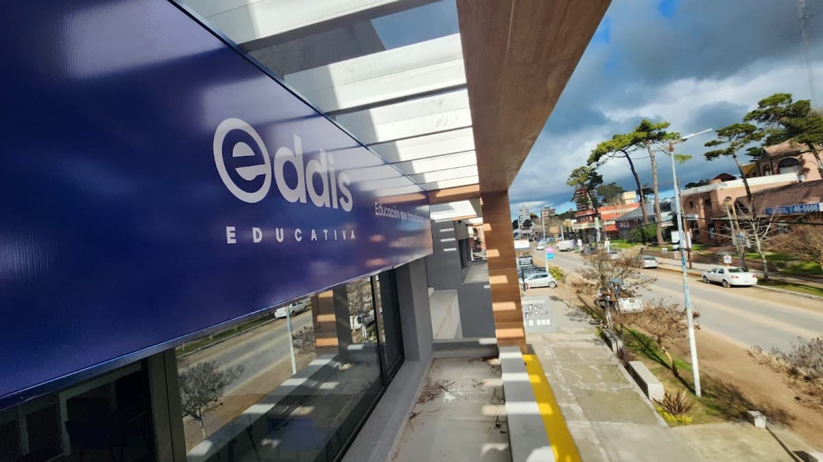 EDDIS VILLA GESELL PINAMAR