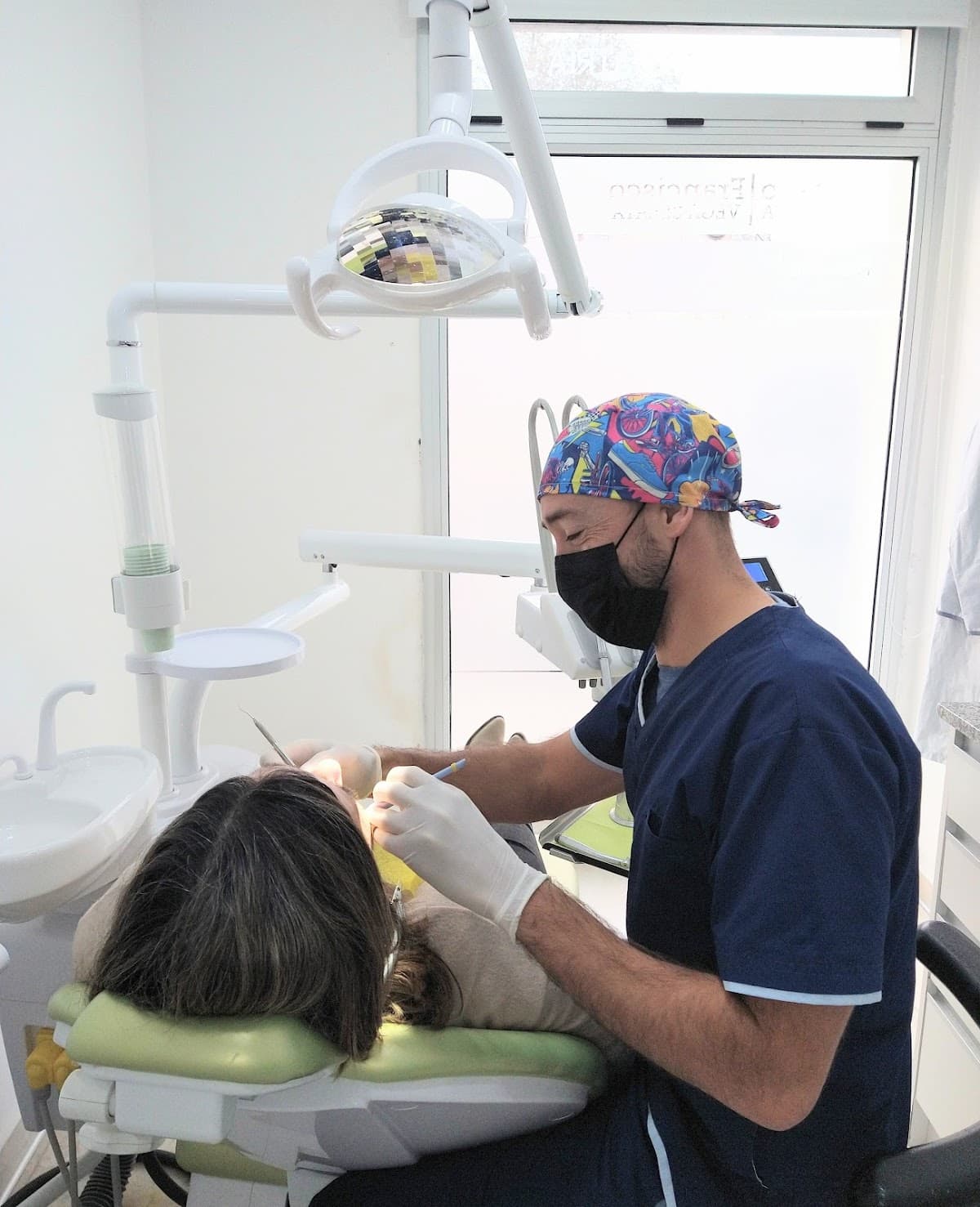 ODONTOLOGÍA VEGA SELAYA - INSUA