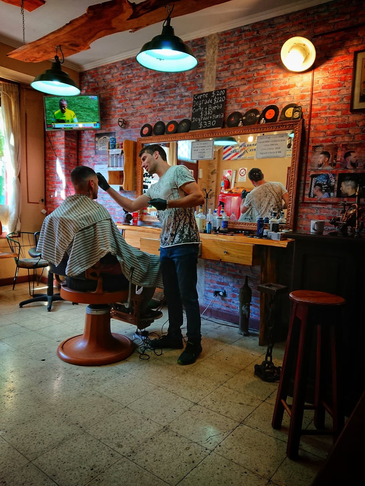URBAN CUT Barberia