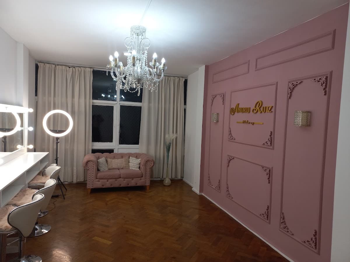 ANDRU RUIZ Maquilladora en Mendoza