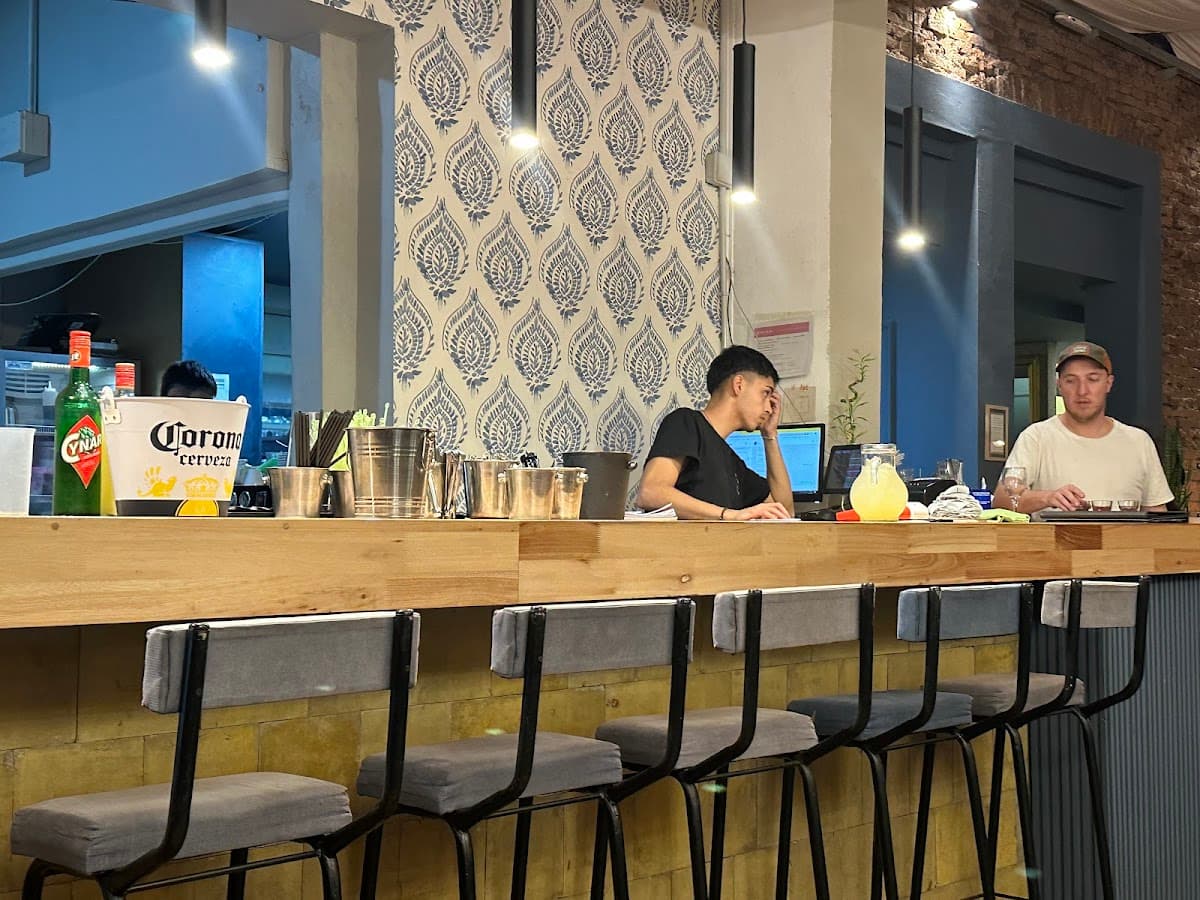 Bodegón El Pajaro Loco