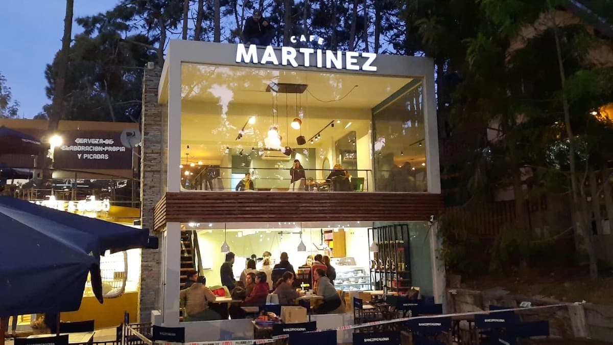 Cafe Martinez