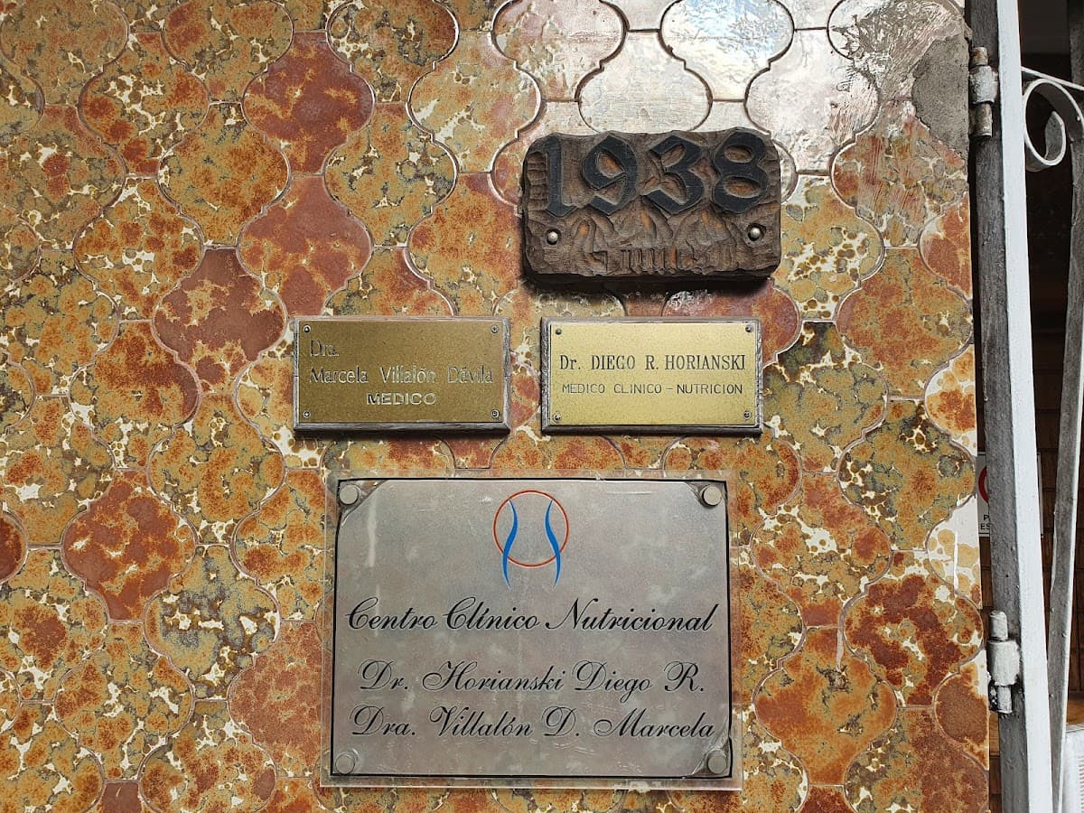 Centro Clínico Nutricional Dr. Horianski Diego R. / Dra. Villalón D. Marcela