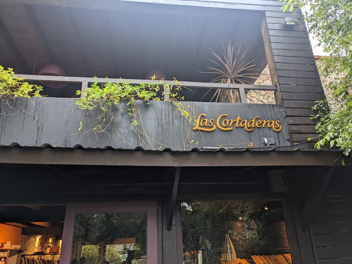 Las Cortaderas | Mar de las Pampas