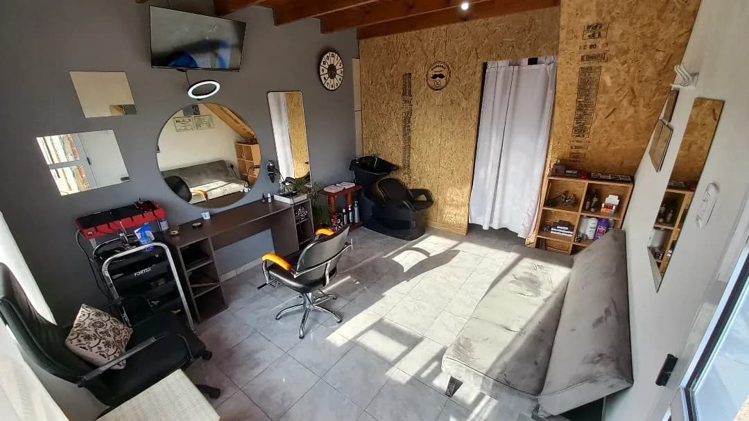 Peluquería estilista unisex (Gabriel Ortiz)