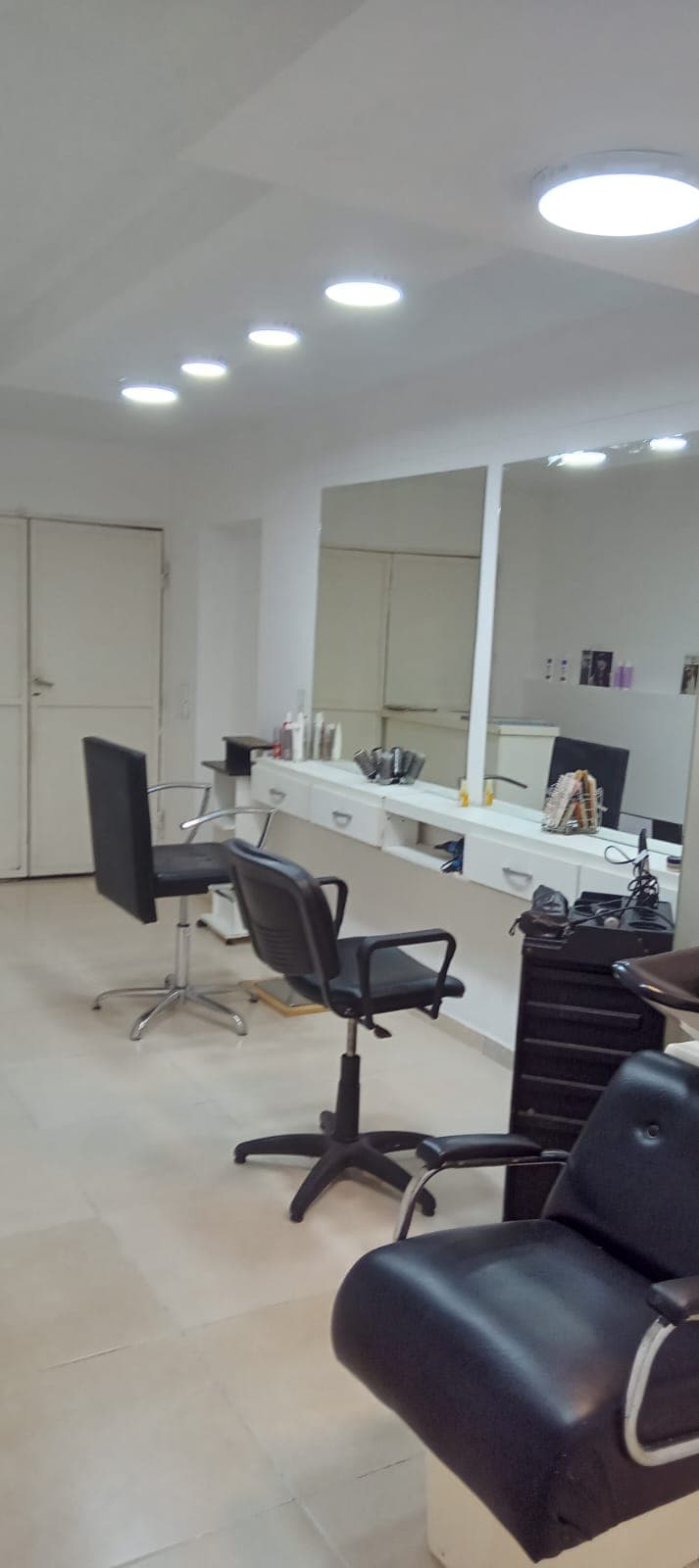 peluqueria femenina Virginia González