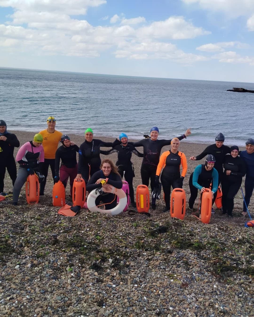 SUDESTADA ESCUELA DE NATACION EN EL MAR
