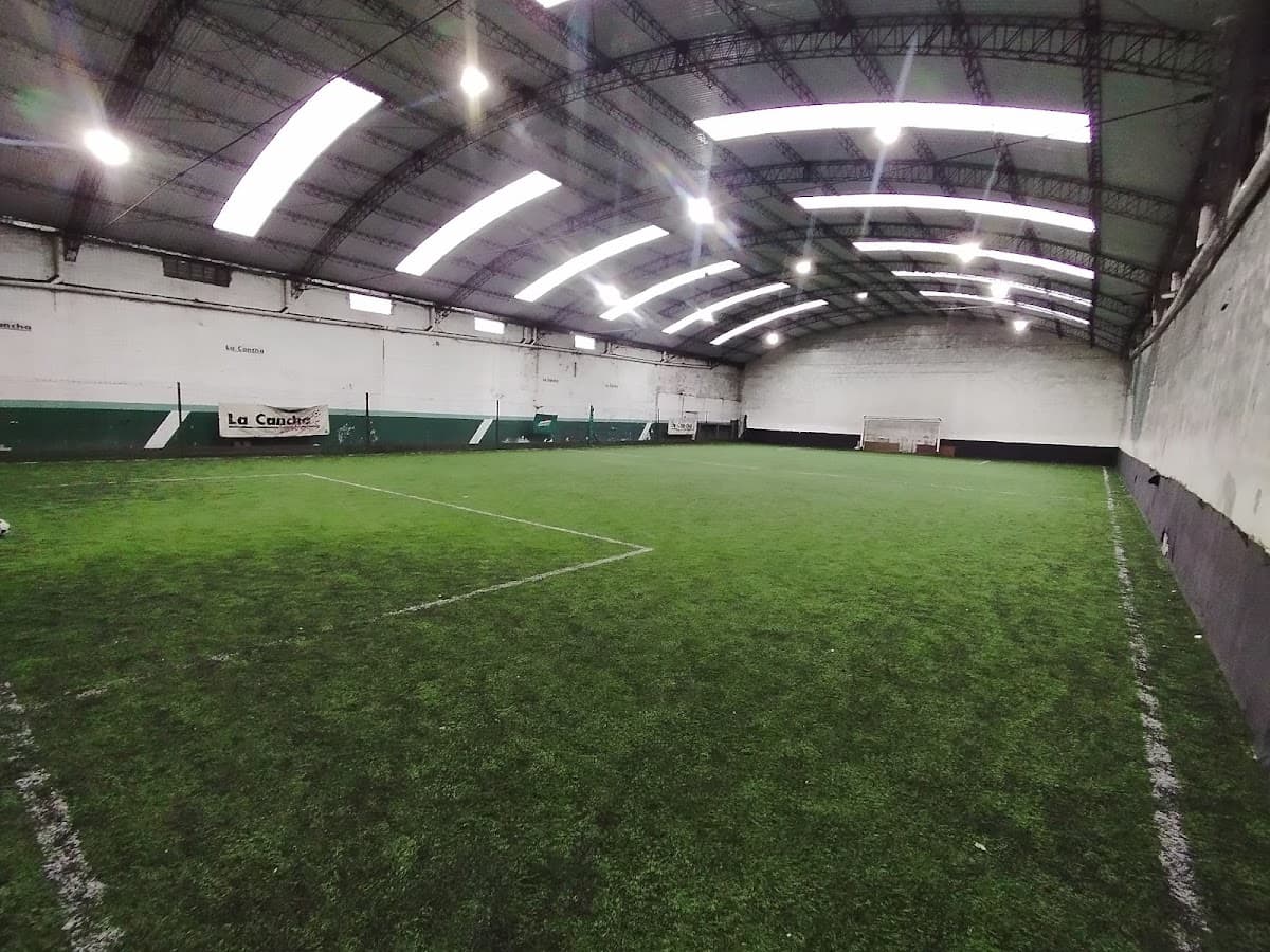 The court Football 6 - Little School and Children's Parties