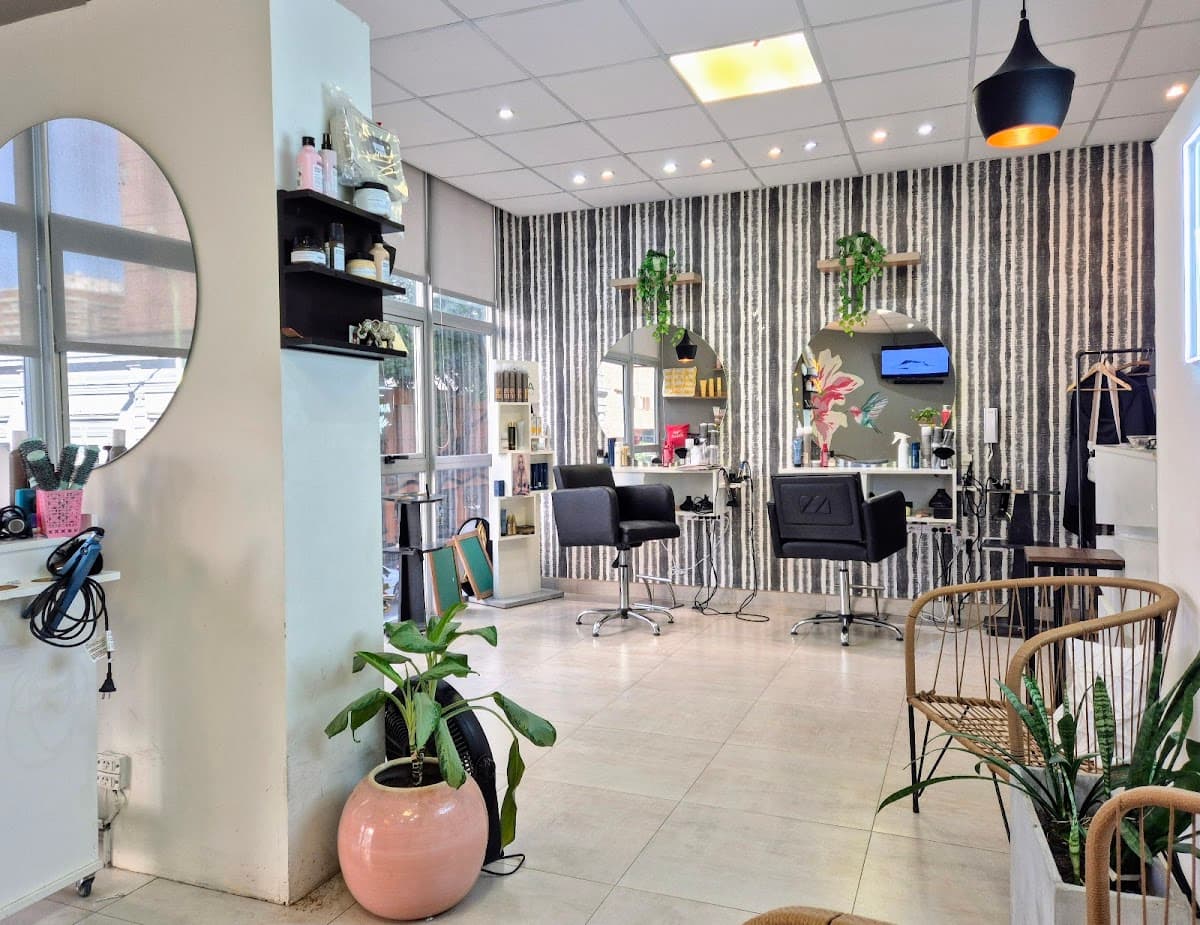 VALENTINA FERRANDI ESTILISTAS